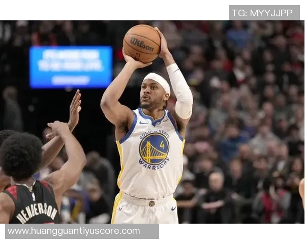 科尔赞穆迪投篮出色防守布克表现优异重回球队核心轮换 科尔赞穆迪投篮出色防守布克表现优异重回球队核心轮换