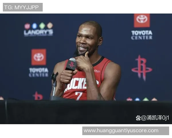 杜兰特回应前NBA球员批评阿门斗殴事件引发热议与争论